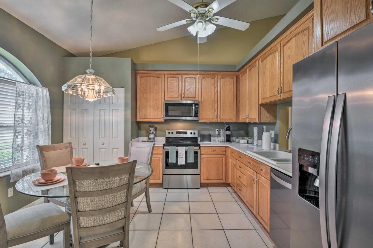Pet-Friendly Palm Coast Home With Pool Table And Patio Exterior photo